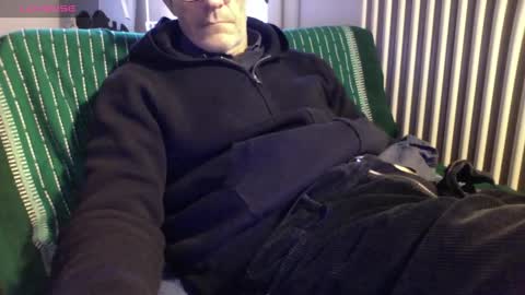 Bi sexy guy lovense hush is on private is open or password show tip if you like. online show from February 14, 2026, 9:50 am