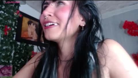 myomi online show from November 6, 2025, 3:07 am