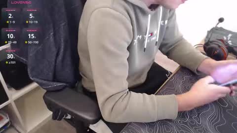 Snapshot of myplaytime1 chatting on October 24, 2025, 4:58 pm myplaytime1 online show from October 24, 2025, 4:58 pm