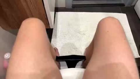 Ricky online show from October 1, 2025, 8:48 pm