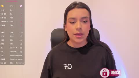 Snapshot of mypretty_isabella chatting on April 3, 2026, 8:51 pm Bella online show from April 3, 2026, 8:51 pm