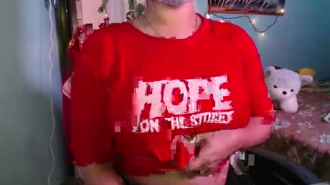 Snapshot of myra_luxe9 chatting on May 12, 2026, 1:41 pm Myra Kannu online show from May 12, 2026, 1:41 pm
