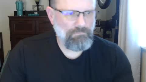 Just hanging out - No pressure online show from June 7, 2026, 11:30 pm