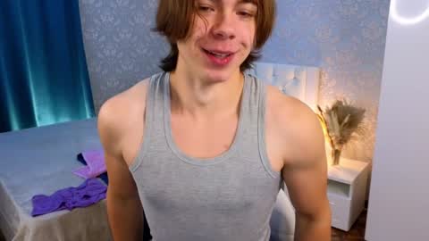 Snapshot of myshkek chatting on December 2, 2024, 1:14 am Mickey online show from December 2, 2024, 1:14 am