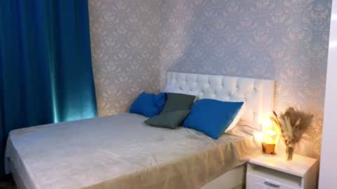 Snapshot of myshkek chatting on December 6, 2024, 3:08 am Mickey online show from December 6, 2024, 3:08 am