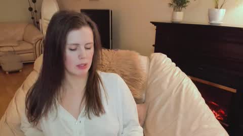 mysophiee online show from March 5, 2026, 9:44 pm