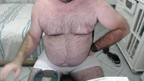 Snapshot of mysterbearmg chatting on February 21, 2026, 3:07 am mysterbearmg online show from February 21, 2026, 3:07 am