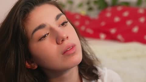 Snapshot of mystica_ chatting on February 20, 2025, 10:16 am MILLI online show from February 20, 2025, 10:16 am