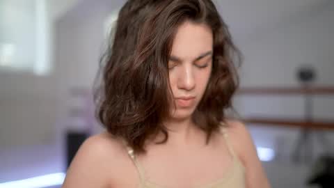 Snapshot of mystica_ chatting on February 26, 2025, 6:58 am MILLI online show from February 26, 2025, 6:58 am