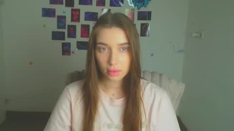 Amelia online show from May 21, 2026, 5:58 am