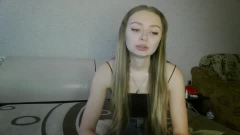 Anika online show from November 28, 2025, 10:18 am