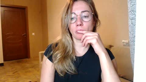 Maya online show from January 10, 2025, 4:09 pm