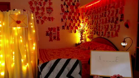 MystyDew online show from February 25, 2025, 2:44 pm