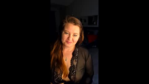 Snapshot of mysweetspot20 chatting on December 23, 2025, 10:24 am mysweetspot20 online show from December 23, 2025, 10:24 am