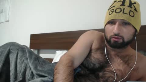 Snapshot of myvegasjerk chatting on February 1, 2025, 11:32 am My Vegas Jerk online show from February 1, 2025, 11:32 am