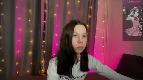 Snapshot of na_prikole_ chatting on January 21, 2025, 6:34 pm Vanessa and Julia  online show from January 21, 2025, 6:34 pm