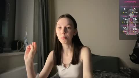 Snapshot of na_prikole_ chatting on March 4, 2025, 8:05 pm Vanessa and Julia  online show from March 4, 2025, 8:05 pm