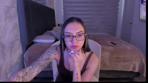 anny online show from April 5, 2026, 7:55 pm