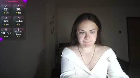 nadiiamorgun online show from July 5, 2026, 5:03 am