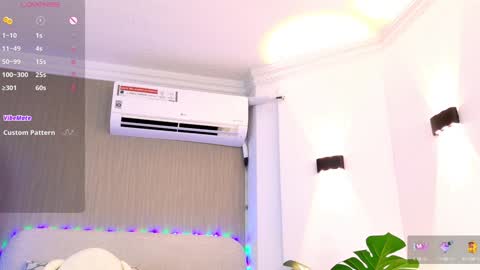 Nadine online show from December 9, 2024, 11:24 pm