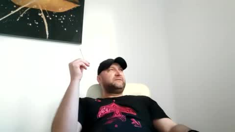 Nadir online show from April 19, 2026, 5:18 am