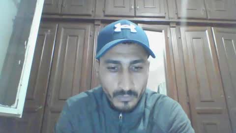 V online show from December 31, 2024, 5:40 pm