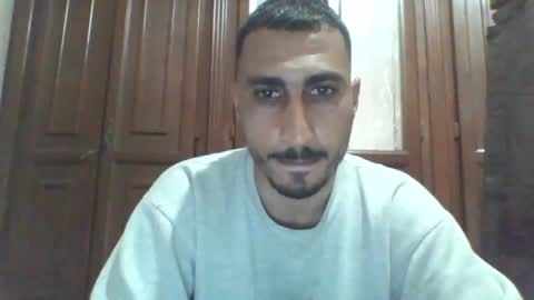 V online show from February 24, 2025, 6:47 pm