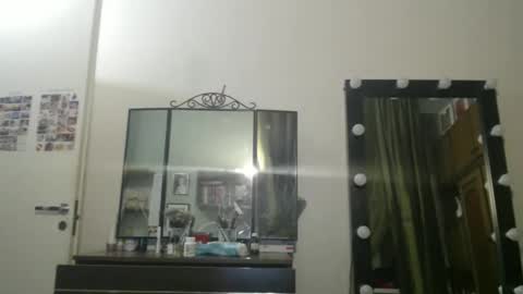 nadyagt online show from May 15, 2026, 9:11 pm