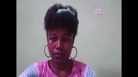 nah296652 online show from April 3, 2026, 8:56 am