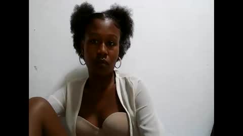 nah296652 online show from May 26, 2026, 6:48 pm