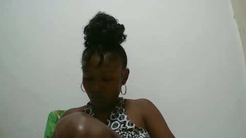 nah296652 online show from May 27, 2026, 6:49 pm