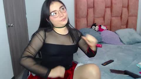 nahia cute     only   online show from December 13, 2025, 7:53 pm