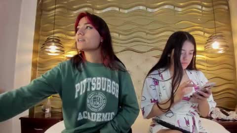 Snapshot of nahia_low chatting on December 6, 2024, 4:58 am  Valeria  online show from December 6, 2024, 4:58 am