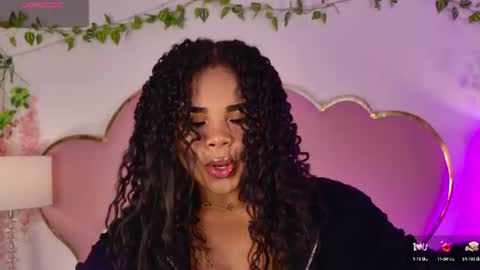 Snapshot of nahiarareina chatting on June 13, 2026, 2:15 pm NahiaraReina online show from June 13, 2026, 2:15 pm