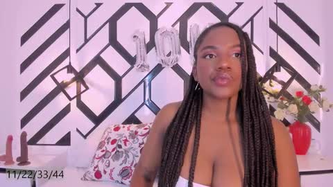 Nahomi online show from September 22, 2025, 12:40 pm