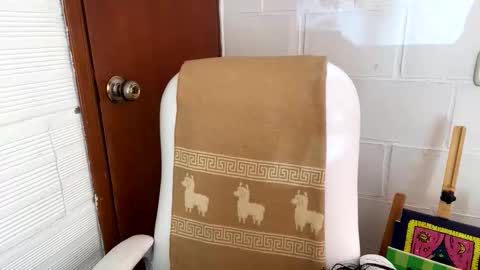 nahomy online show from February 27, 2026, 1:44 pm