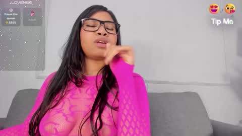 nahomycarterr online show from February 10, 2026, 11:42 pm