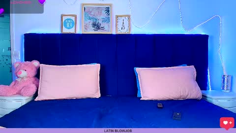 Naia online show from April 11, 2026, 7:51 pm