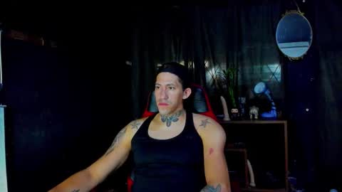 naider_1 online show from March 9, 2026, 5:22 am