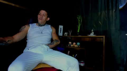 naider_1 online show from March 30, 2026, 4:57 am