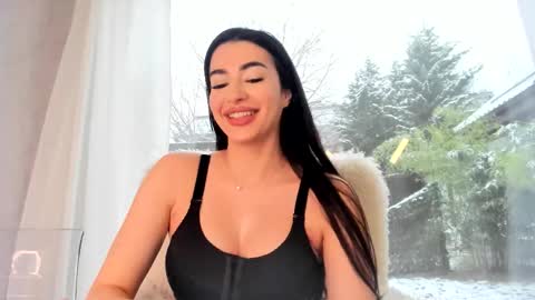 Snapshot of naila18 chatting on February 11, 2026, 6:40 am Naila online show from February 11, 2026, 6:40 am