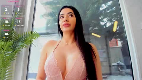 Snapshot of naila18 chatting on February 20, 2026, 6:26 am Naila online show from February 20, 2026, 6:26 am