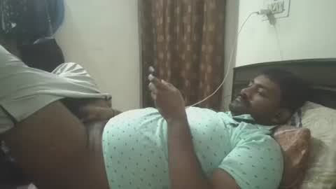 NAIRANANDU28 online show from March 31, 2026, 11:54 am