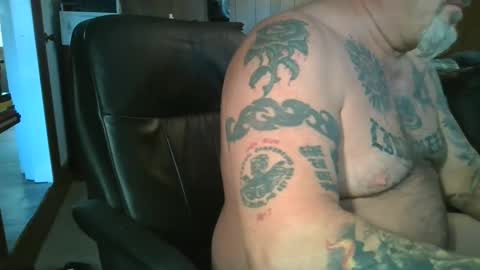 Snapshot of naked4plaync chatting on December 6, 2024, 9:02 pm naked4plaync online show from December 6, 2024, 9:02 pm