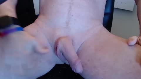 Snapshot of naked_boy_toy chatting on January 19, 2025, 4:57 pm Naked Boy Toy online show from January 19, 2025, 4:57 pm