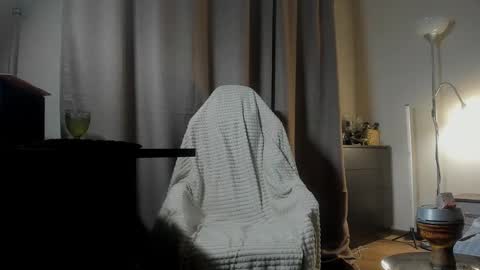 Snapshot of naked_psychologist chatting on December 27, 2024, 4:54 pm Asy no face  online show from December 27, 2024, 4:54 pm