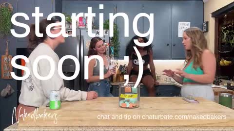 Snapshot of nakedbakers chatting on October 22, 2025, 2:01 am Naked Bakers online show from October 22, 2025, 2:01 am