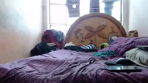 nakedlima online show from April 19, 2026, 6:10 pm