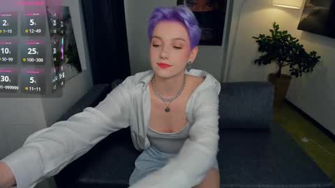 Kate online show from September 24, 2025, 11:24 am