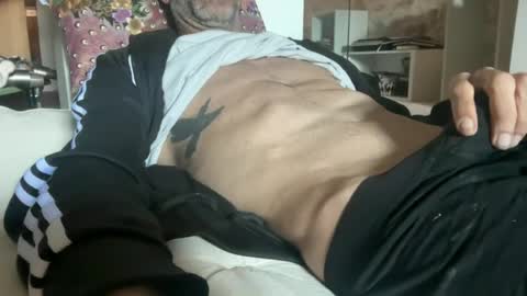 Snapshot of naklitt chatting on July 4, 2026, 3:40 pm naklitt online show from July 4, 2026, 3:40 pm